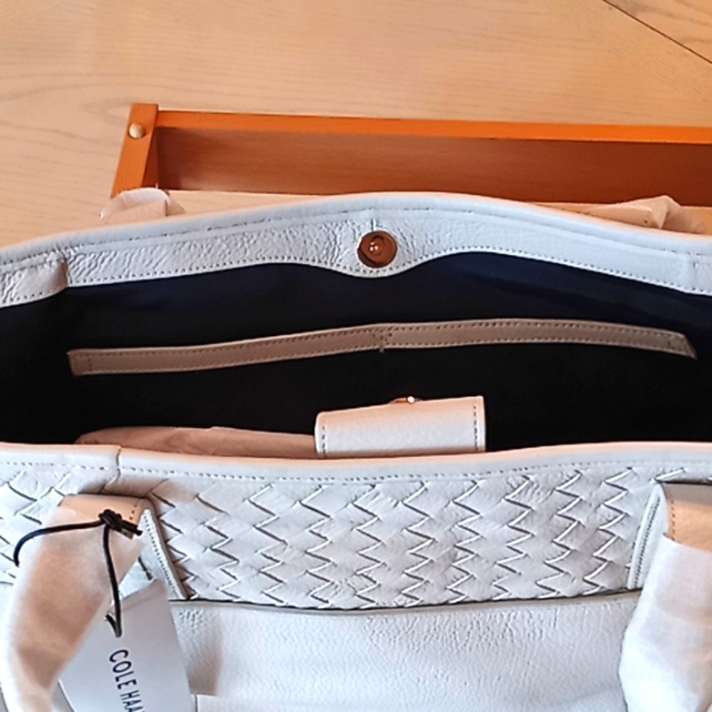 COLE HAAN Genuine Woven Detail Leather Large Tote Bag. Beige. NWT. Beautiful! - Picture 7 of 16